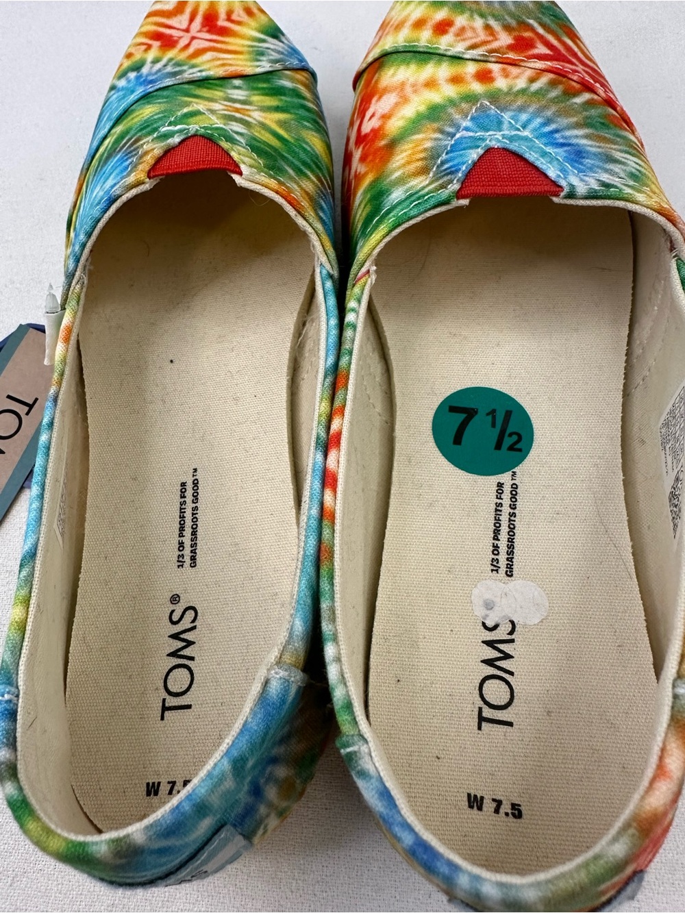 NWT TOMS Alpargata Tie Dye Canvas Slip On Shoes Size 7.5 - Picture 7 of 9